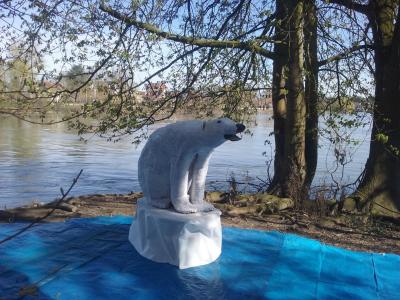 Andrésy 2018 L'ours polaire sur son glaçon
